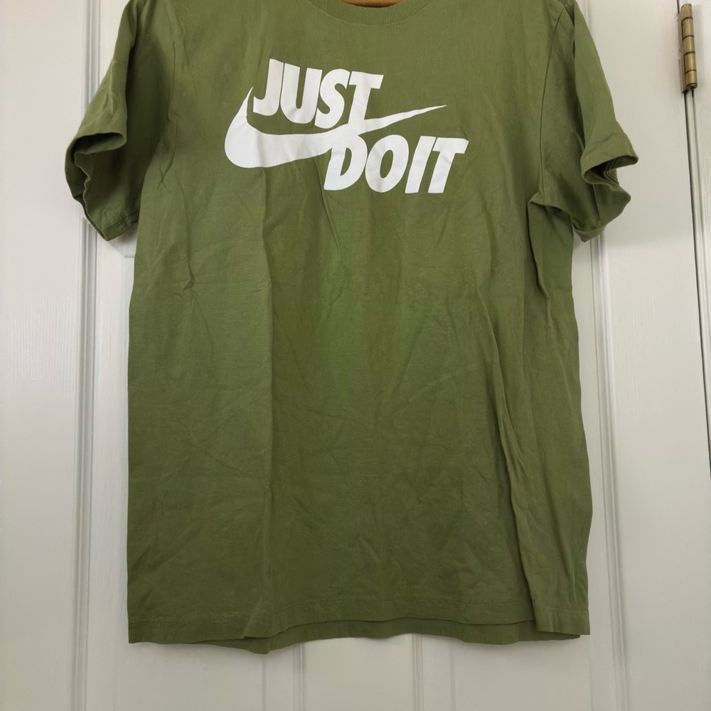 Nike Men's Olive Green Just Do It Tee